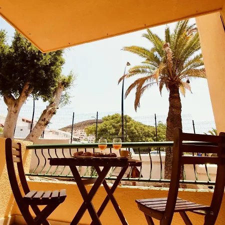 On The Beach Holiday Home Los Cristianos  Extérieur photo